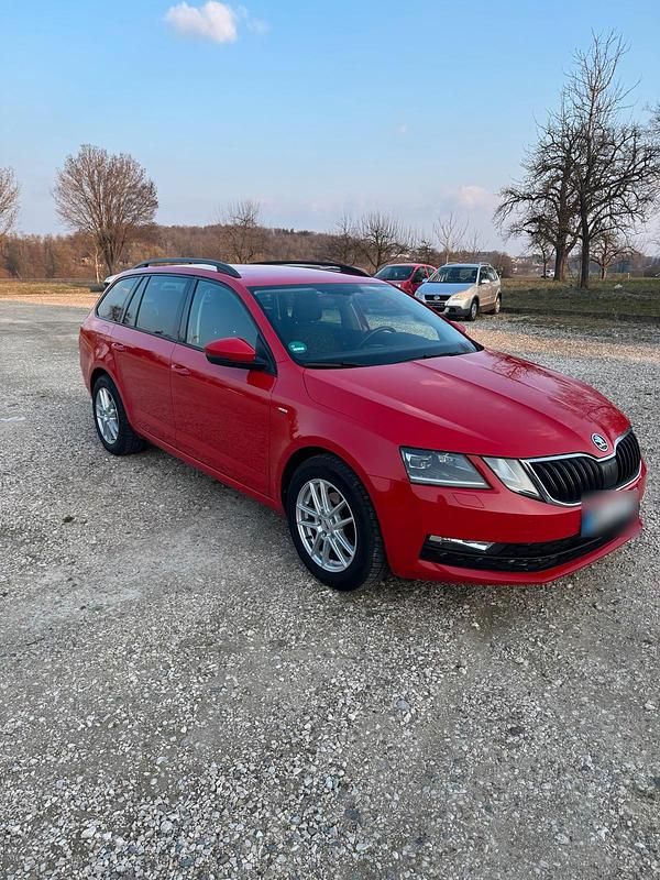 Gebraucht Skoda Octavia 116 PS (85 kW) 2018 Rot Kombi
