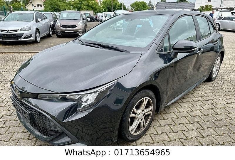 Schwarz Gebraucht 2019 Toyota Corolla Comfort Limousine | 11.500 € (Superpreis) - Bild 1/4