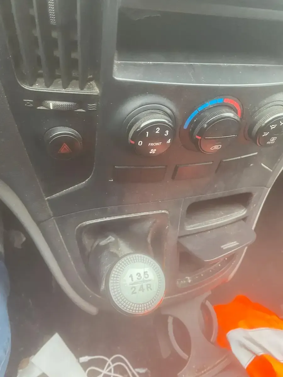 Gebraucht Hyundai H-1 2010 Rot Van / Kleinbus