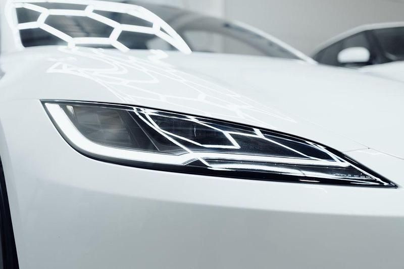 Gebraucht Tesla Model 3 366 kW (498 PS) 2024 Weiß Limousine