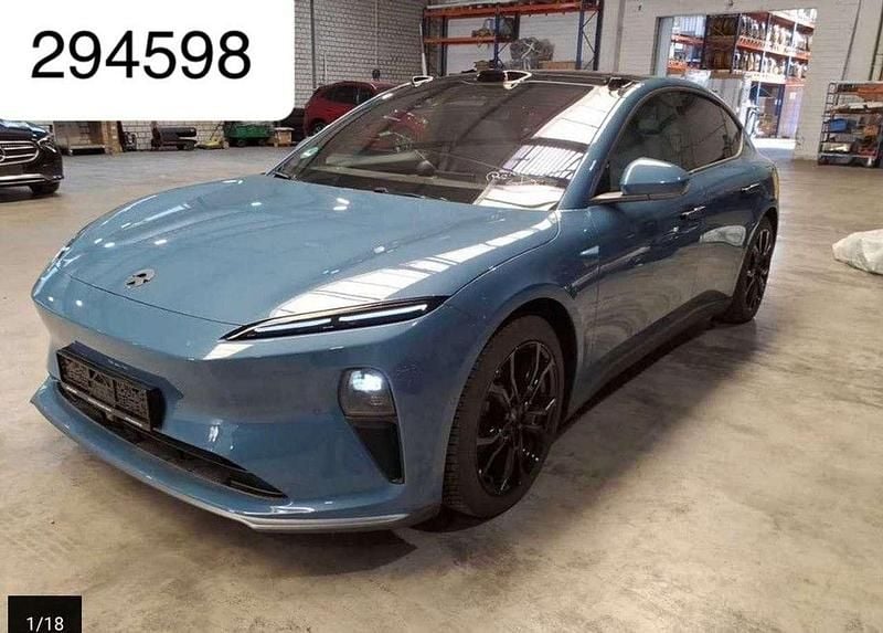 Blau metallic Gebraucht 2023 Nio ET5 Limousine | 29.750 € - Bild 1/4