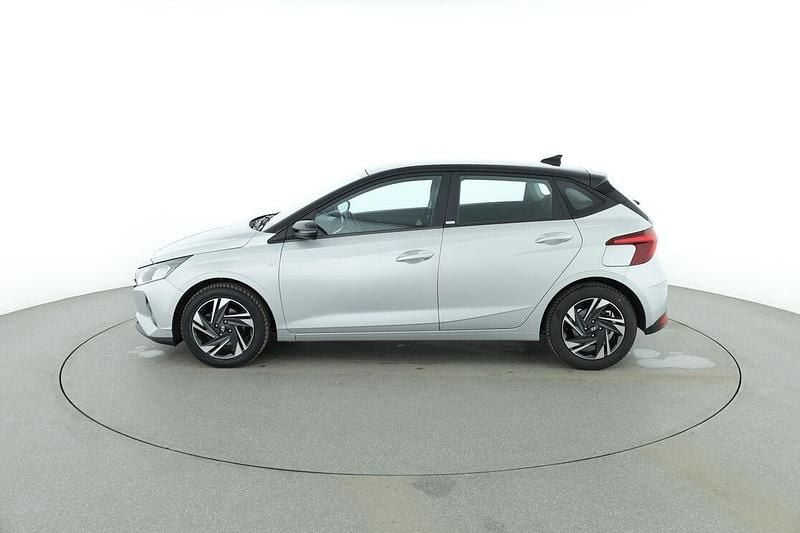 Gebraucht Hyundai i20 Intro Edition 101 PS (74 kW) 2021 Grau Kleinwagen