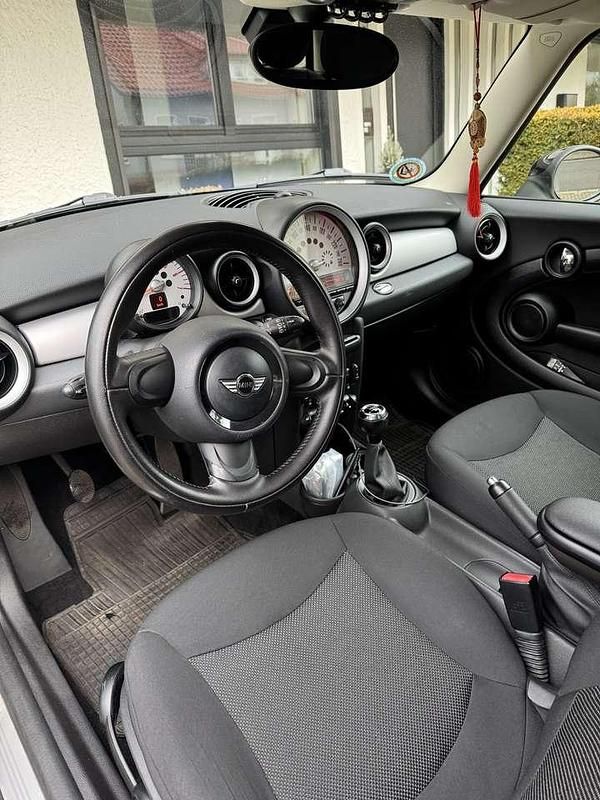 Gebraucht Mini Cooper D 111 PS (81 kW) 2011 Beige Kleinwagen
