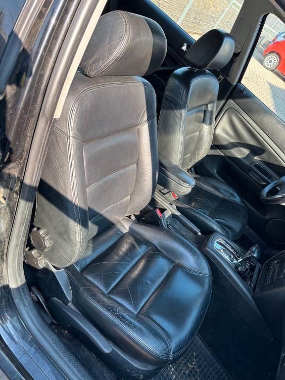 Gebraucht VW Passat Highline 193 PS (141 kW) 2000 Schwarz Kombi