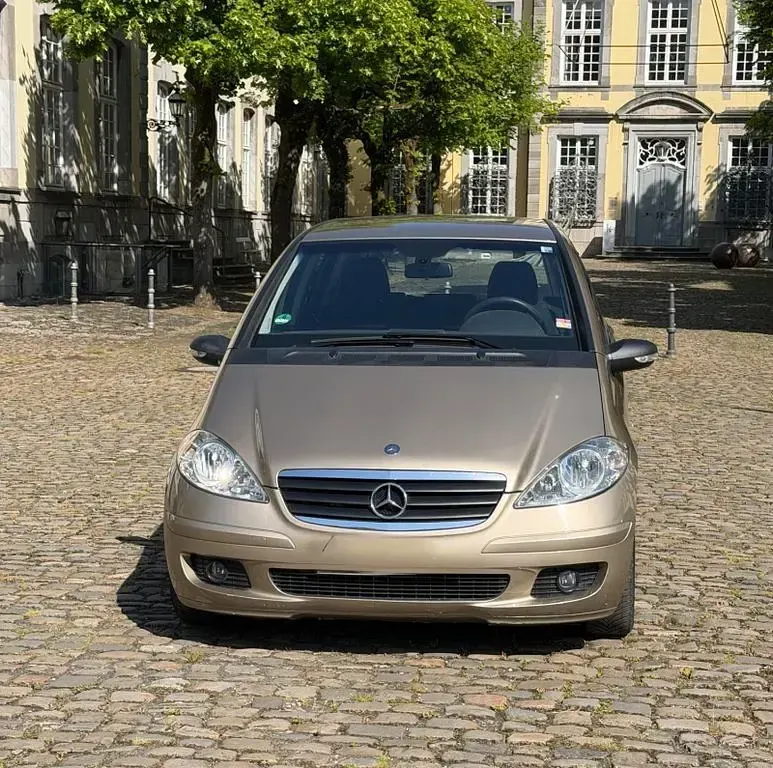 Gebraucht Mercedes A150 Classic 95 PS (69 kW) 2005 Beige Van / Kleinbus