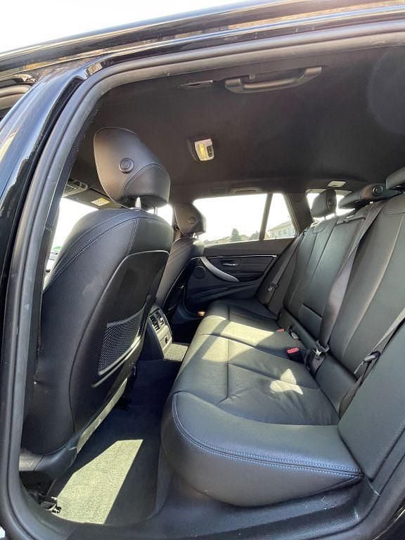 Gebraucht BMW 320 M Sport 190 PS (139 kW) 2019 Schwarz Kombi