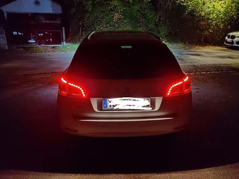 Gebraucht Peugeot 508 SW Allure 163 PS (119 kW) 2012 Weiß Kombi