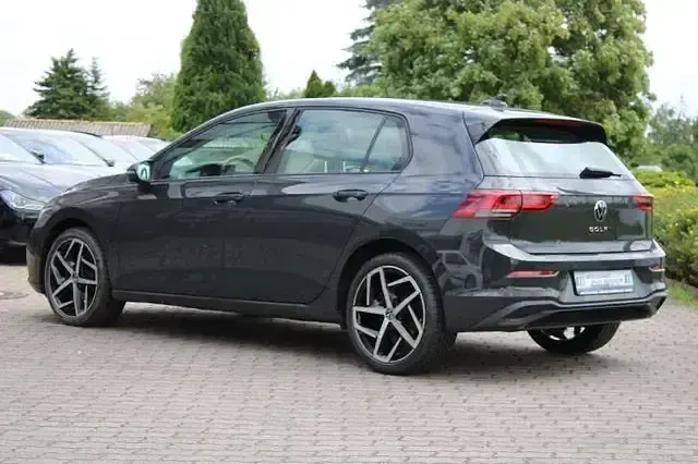 Gebraucht VW Golf VII 150 PS (110 kW) 2020 Andere Limousine