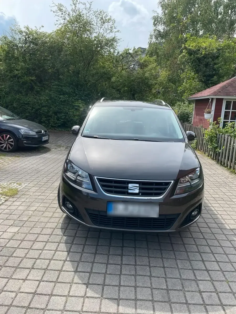 Gebraucht Seat Alhambra 150 PS (110 kW) 2018 Braun Van / Kleinbus