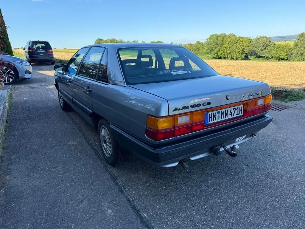 Gebraucht Audi 100 113 PS (83 kW) 1986 Blau Limousine