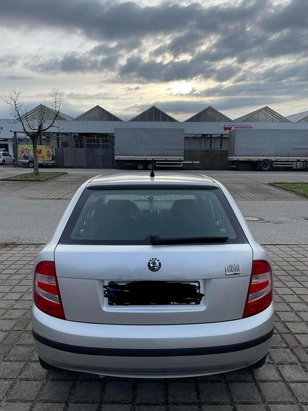 Gebraucht Skoda Fabia 75 PS (55 kW) 2005 Silber Limousine