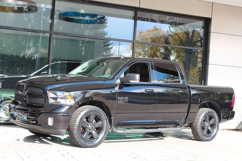 Schwarz Gebraucht 2021 Dodge Ram Abholung | 41.995 € (Superpreis) - Bild 1/4