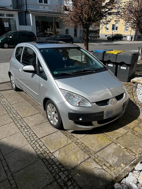Gebraucht Mitsubishi Colt 95 PS (69 kW) 2007 Silber Kleinwagen
