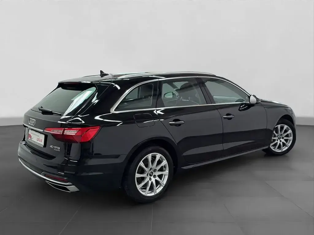 Gebraucht Audi A4 Advanced 204 PS (150 kW) 2023 Schwarz Kombi