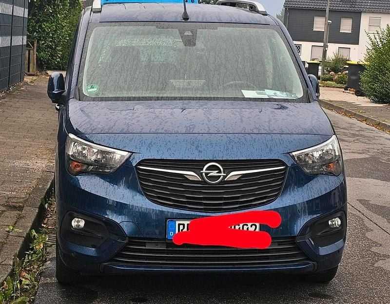 Blau Gebraucht 2019 Opel Combo Van / Kleinbus | 19.000 € (Teuer) - Bild 1/4