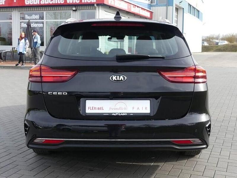 Gebraucht Kia Ceed 2021 Schwarz Kleinwagen