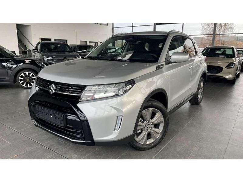Gebraucht Suzuki Vitara Comfort 110 PS (80 kW) 2025 Silber SUV