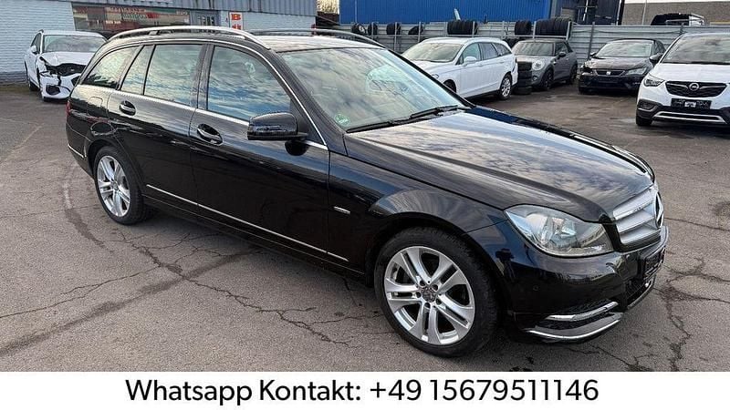 Schwarz Gebraucht 2011 Mercedes C180 Avantgarde Kombi | 6.450 € (Guter Preis) - Bild 1/4
