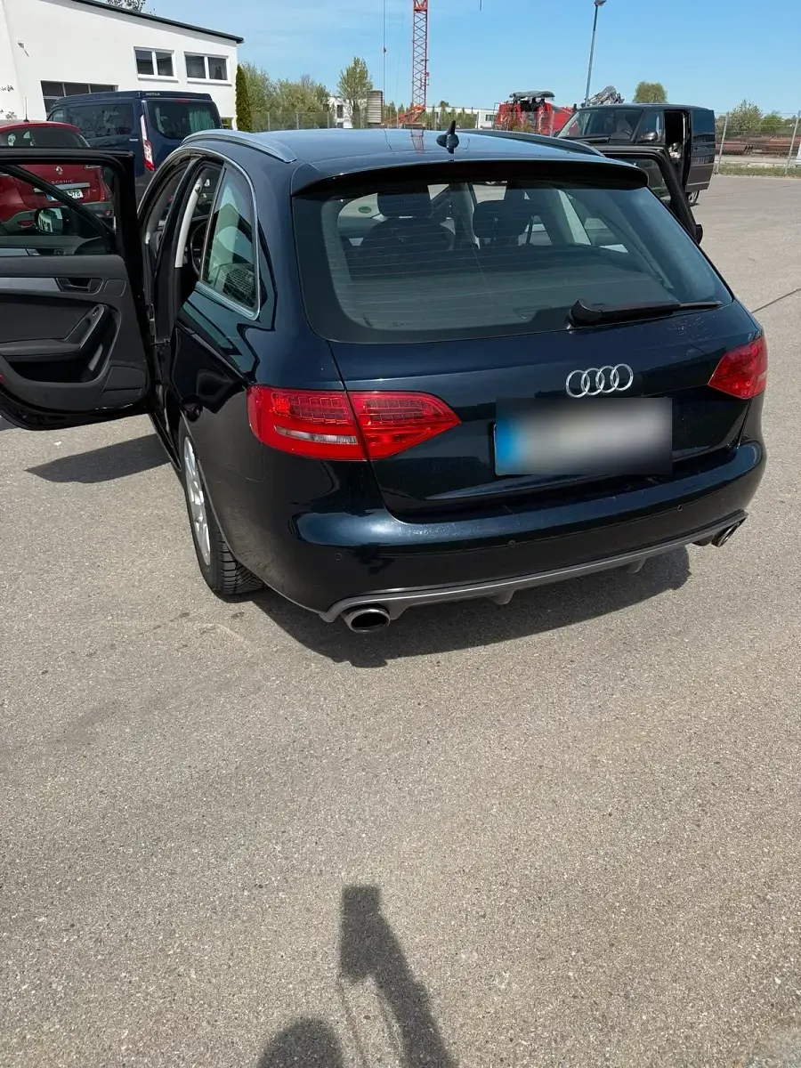 Gebraucht Audi A4 211 PS (155 kW) 2010 Blau Kombi