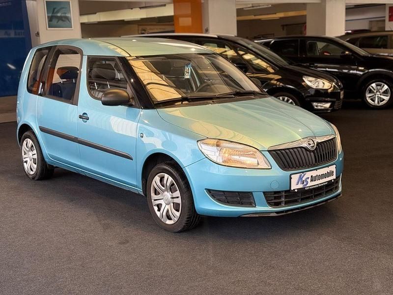 Blau Gebraucht 2013 Skoda Roomster Active Van / Kleinbus | 1.999 € (Guter Preis) - Bild 1/4