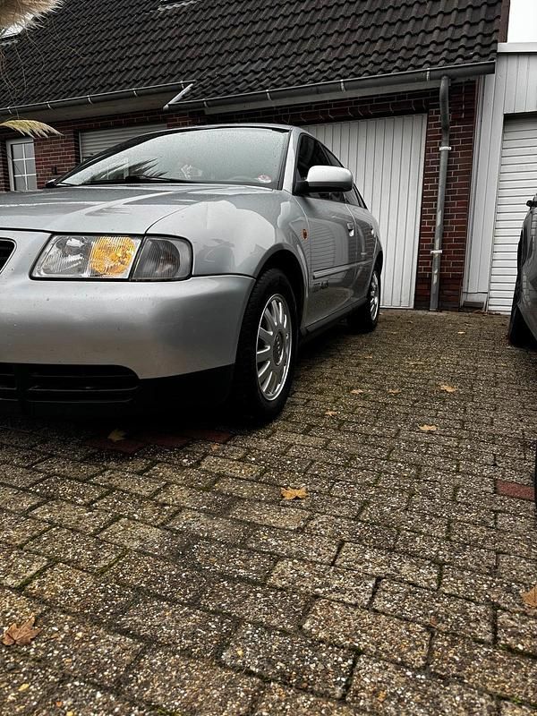 Gebraucht Audi A3 101 PS (74 kW) 2000 Silber Kleinwagen