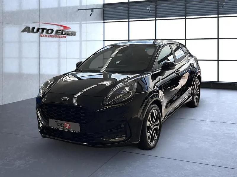 Obsidianschwarz (metallic) Gebraucht 2024 Ford Puma ST-Line SUV | 26.990 € (Fairer Preis) - Bild 1/4