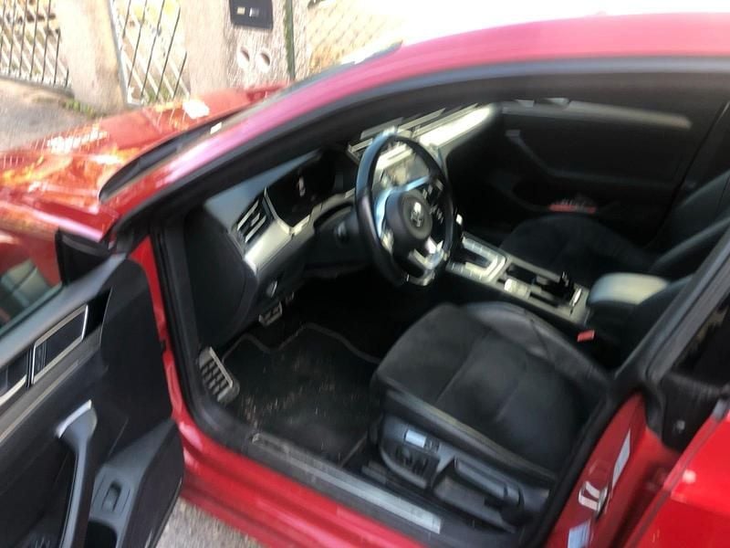 Gebraucht VW Arteon R-line 272 PS (200 kW) 2019 Rot Kleinwagen