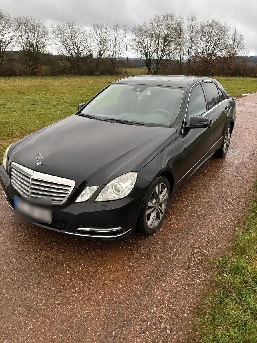 Gebraucht Mercedes E350 265 PS (194 kW) 2012 Limousine