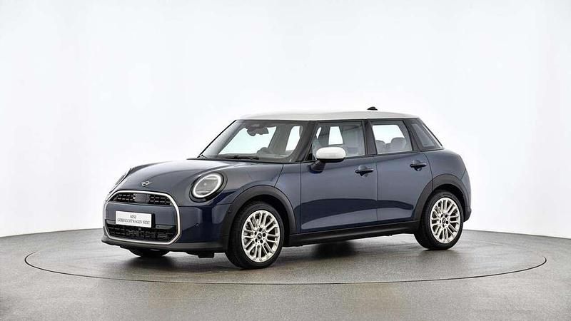 Gebraucht Mini Cooper Favoured 156 PS (114 kW) 2024 Blau Kleinwagen