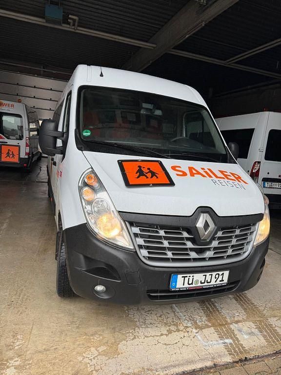 Weiß Gebraucht 2018 Renault Master Van / Kleinbus | 17.500 € - Bild 1/4