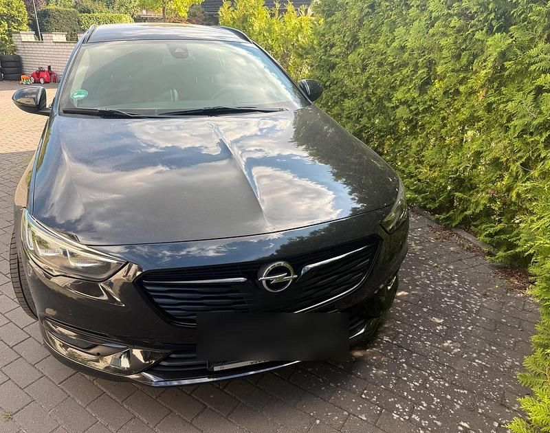 Schwarz Gebraucht 2020 Opel Insignia OPC Kombi | 13.000 € (Superpreis) - Bild 1/4