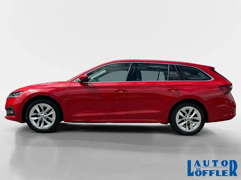 Gebraucht Skoda Octavia First Edition 150 PS (110 kW) 2021 Corridarot Kombi