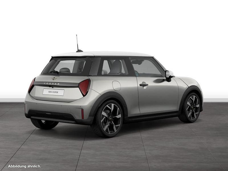 Melting silver Gebraucht 2024 Mini Cooper Kleinwagen | 24.946 € (Fairer Preis) - Bild 1/2