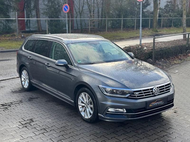 Gebraucht VW Passat R-line 120 PS (88 kW) 2016 Grau Limousine