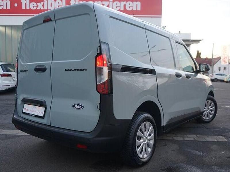 Gebraucht Ford Transit Trend 101 PS (74 kW) 2024 Grau Van / Kleinbus