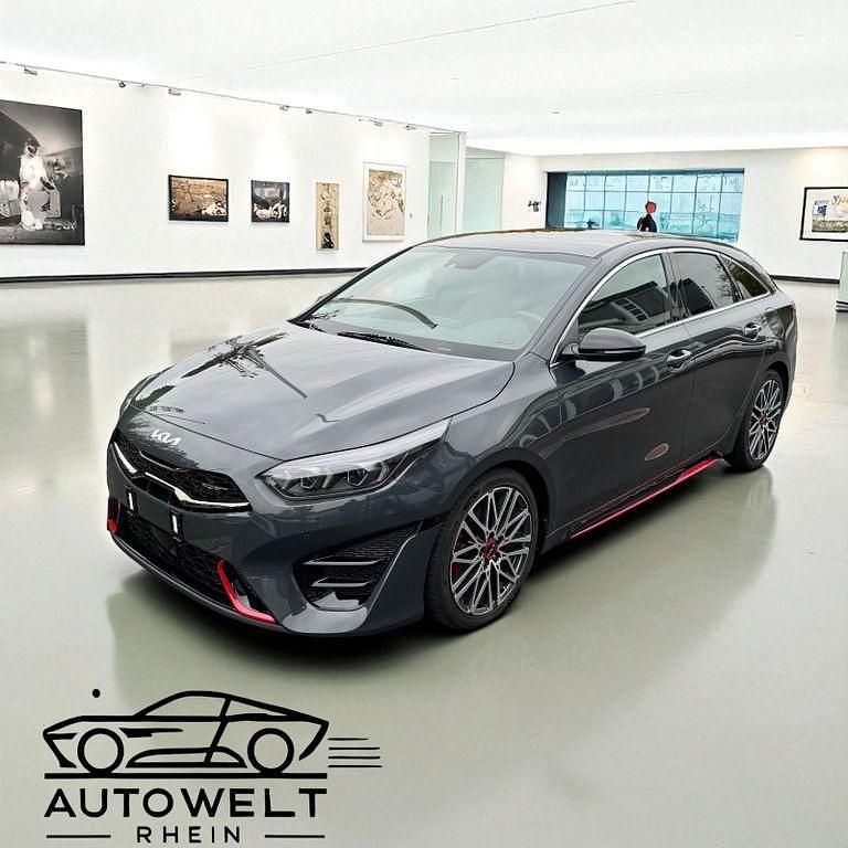 Gebraucht Kia ProCeed GT 204 PS (150 kW) 2022 Schwarz Kleinwagen