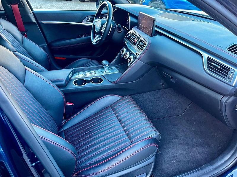 Gebraucht Genesis G70 245 PS (180 kW) 2022 Blaumetallic Limousine