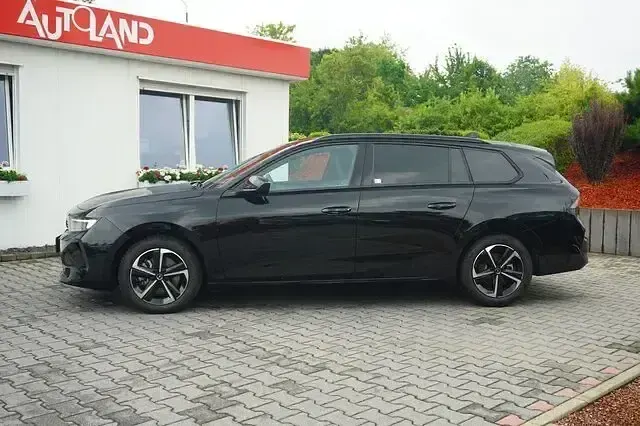Gebraucht Opel Astra Edition 131 PS (96 kW) 2025 Schwarz Kleinwagen