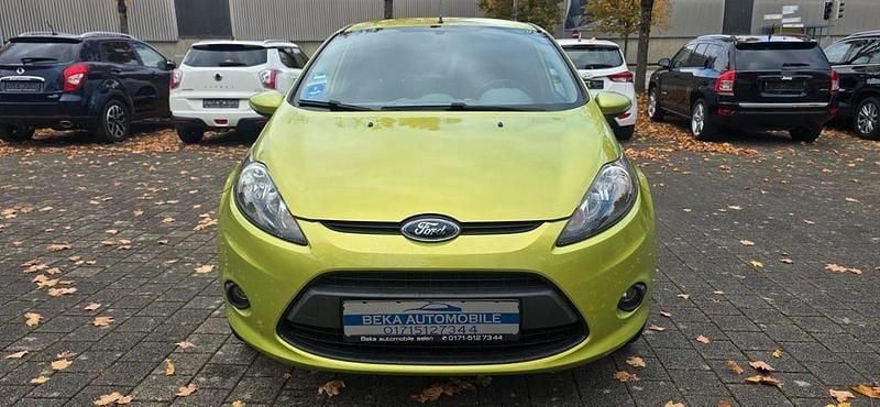 Violett Gebraucht 2010 Ford Fiesta Trend Kleinwagen | 4.200 € (Fairer Preis) - Bild 1/4
