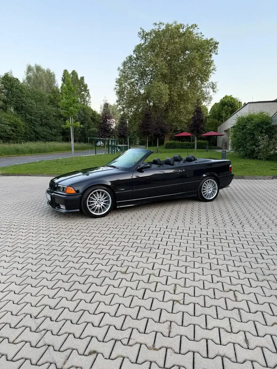 Gebraucht BMW 320 Cabriolet M Sport 150 PS (110 kW) 1995 Schwarz Cabrio