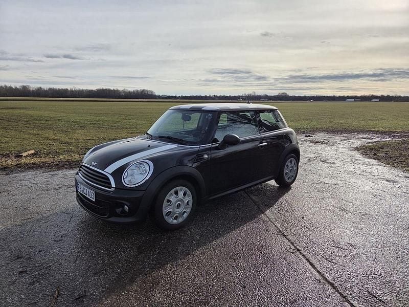 Gebraucht Mini One D 90 PS (66 kW) 2011 Schwarz Kleinwagen
