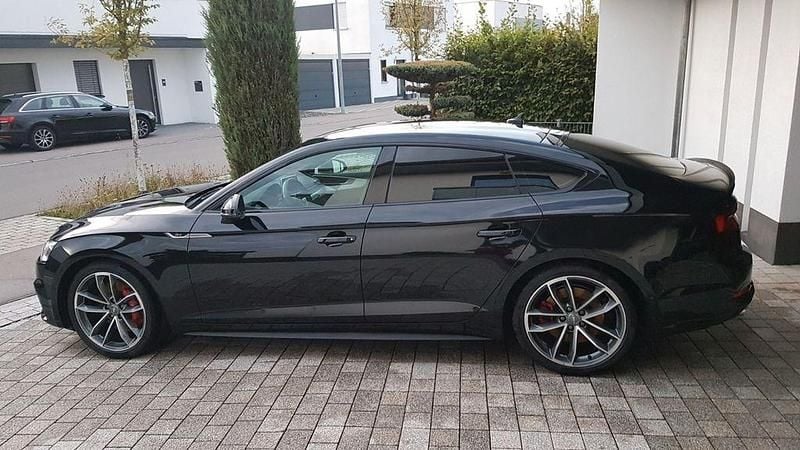 Schwarz Gebraucht 2018 Audi S5 Sportback Sport Kleinwagen | 35.500 € (Superpreis) - Bild 1/4