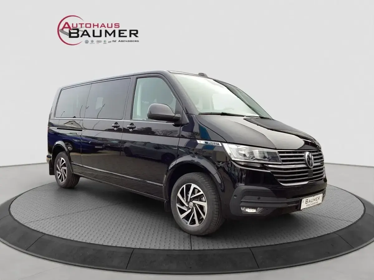 Gebraucht VW Caravelle Comfortline 150 PS (110 kW) 2023 Schwarz Van