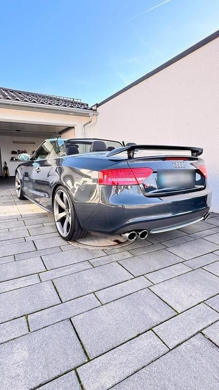Grau Gebraucht 2010 Audi S5 Performance Cabrio | 19.999 € - Bild 1/4