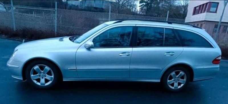 Gebraucht Mercedes E320 224 PS (164 kW) 2006 Silber Kombi