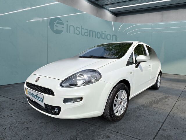 Gebraucht Fiat Punto More 69 PS (50 kW) 2018 Weiß Kleinwagen