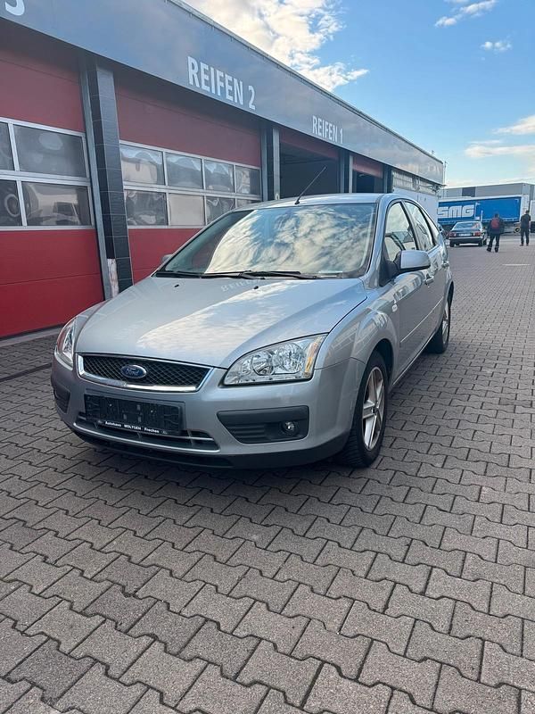 Gebraucht Ford Focus 101 PS (74 kW) 2006 Kleinwagen