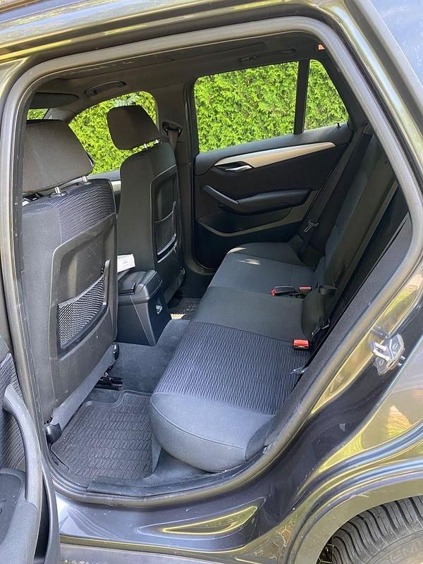 Gebraucht BMW X1 143 PS (105 kW) 2015 Grau SUV