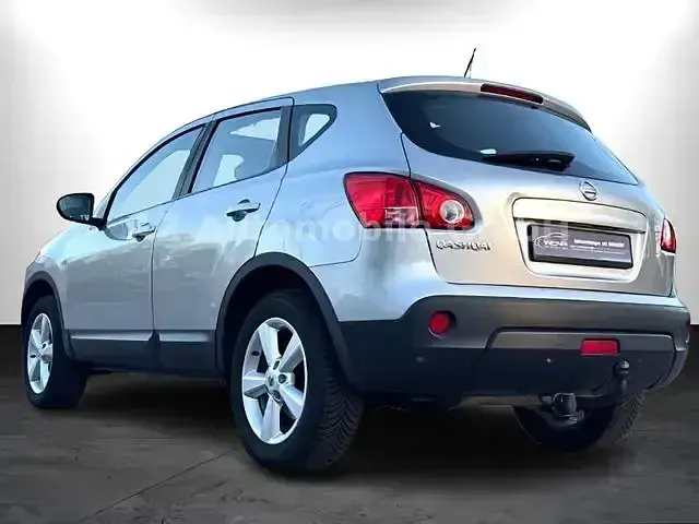 Gebraucht Nissan Qashqai 114 PS (83 kW) 2009 Silber SUV