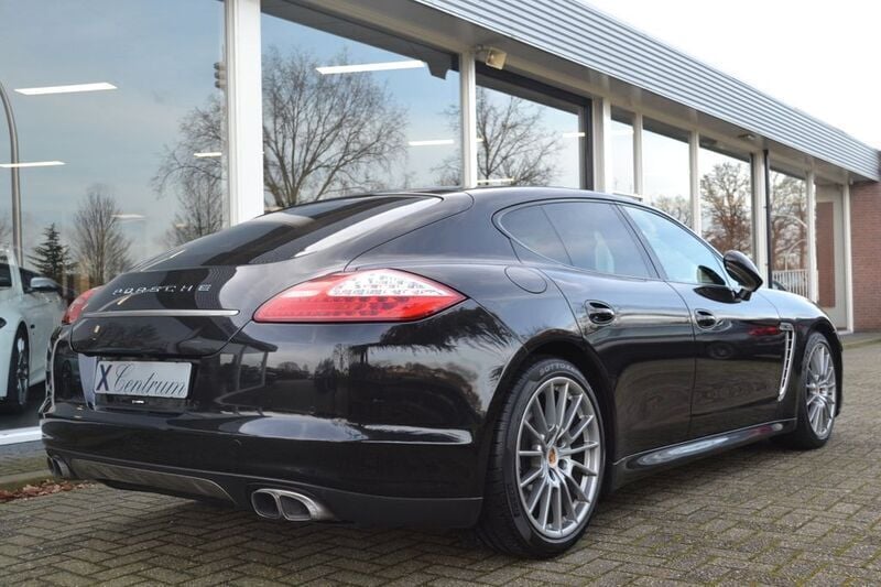 Gebraucht Porsche Panamera 4 Platinum Edition 299 PS (219 kW) 2013 Schwarz Limousine
